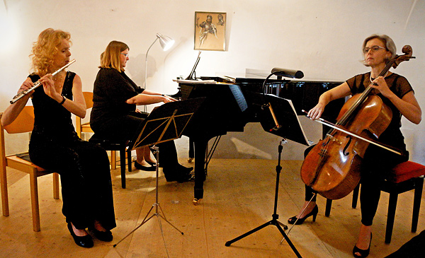 Trio mit Klavier, Cello und Querflöte